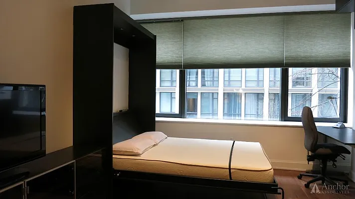 Rented by Anchor Associates | media 33