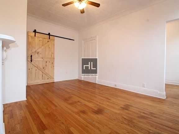 3rd image of 472 Sackett St Floor 2