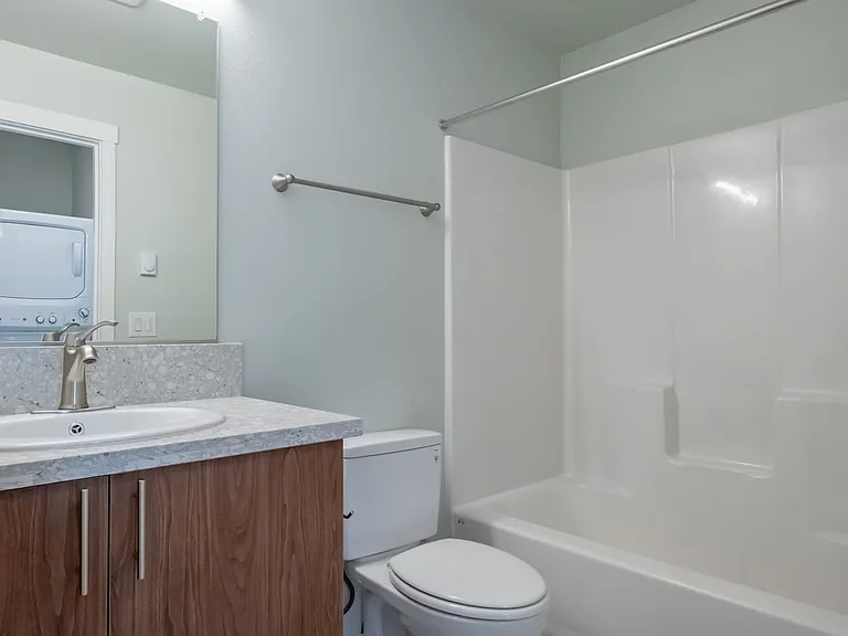 Colima Apartments — Photo 37