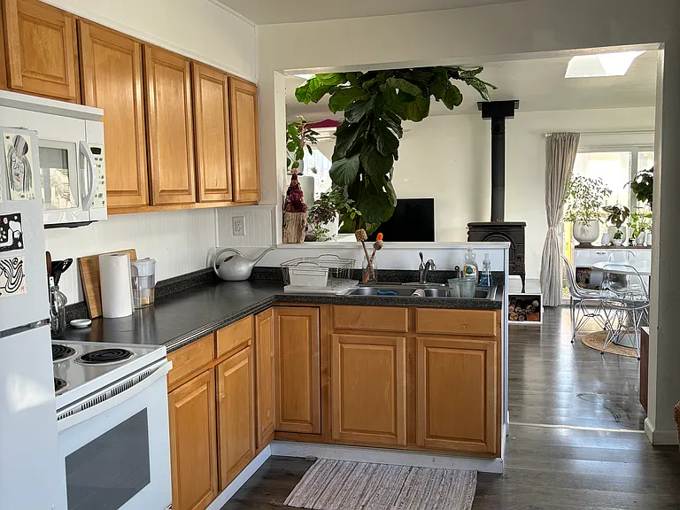 405 S Miller St — Photo 16