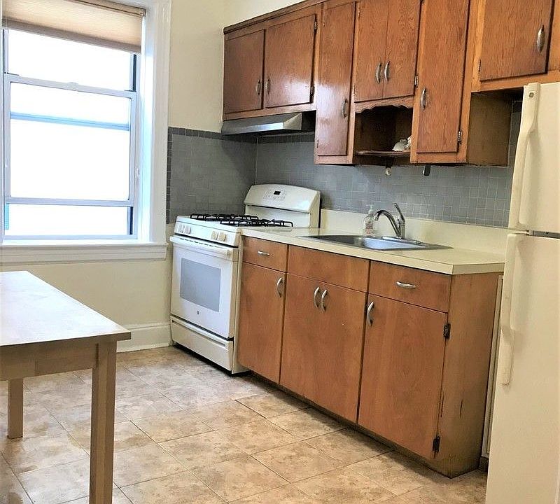 1st image of 47-43 44th St #2
