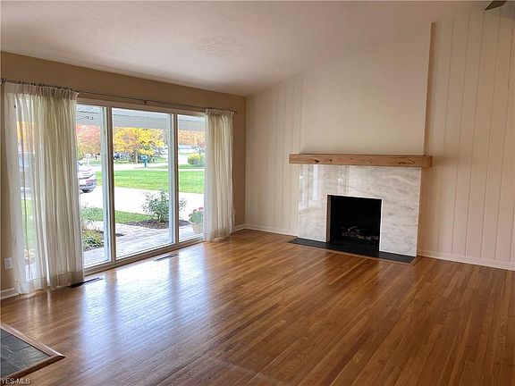5th image of 7864 English Dr