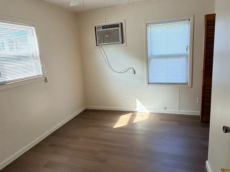 516 McGinley St #516 — Photo 8