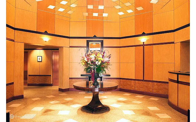 Rented by Douglas Elliman | media 19