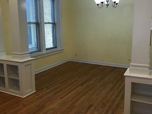 3rd image of 1043 W Webster Avenue # Second Floor