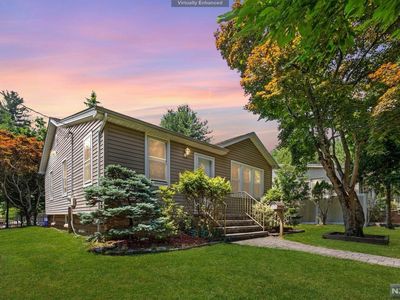 240 Demarest Ave, Closter, NJ, 07624