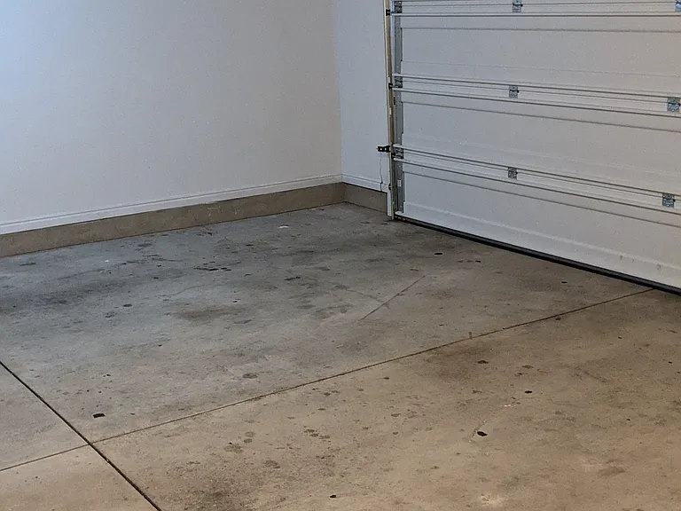 1016 N 180 W #101 — Photo 4