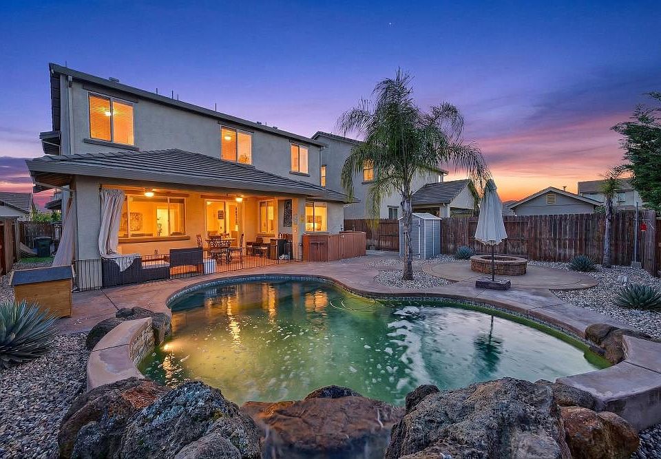 1st image of 12555 Thornberg Way