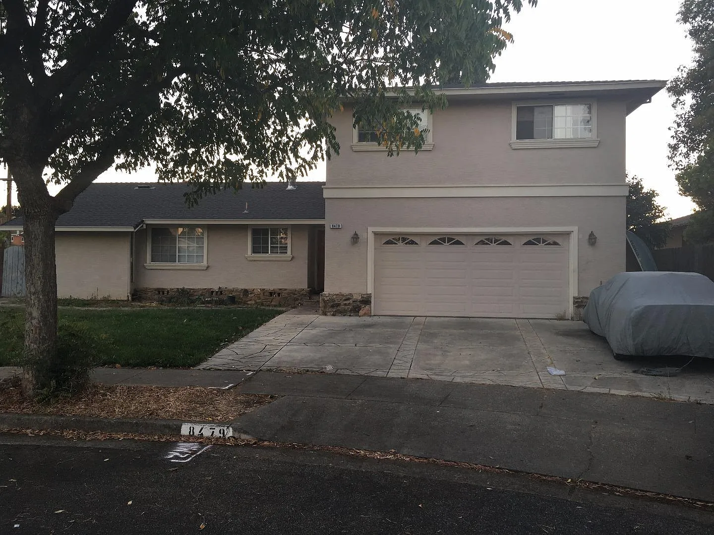 8479 Gary St photo 1