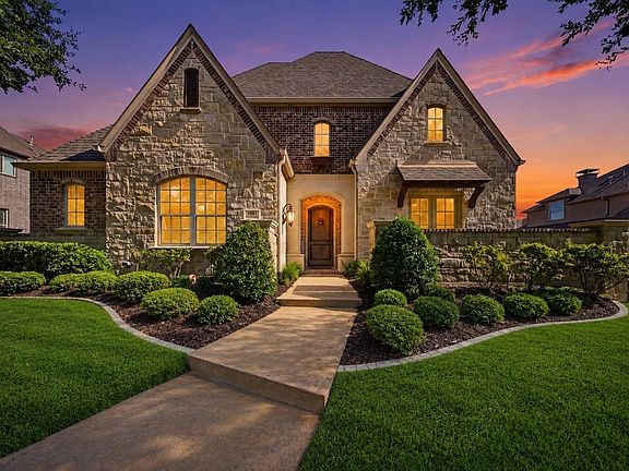 2nd image of 4081 Chimney Rock Dr