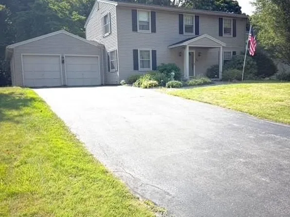 56 Tree Brook Dr, Rochester, NY 14625