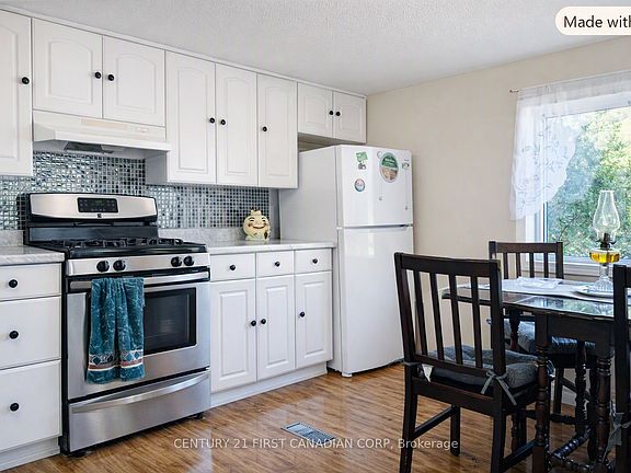 3rd image of 79681 Bluewater Hwy #40