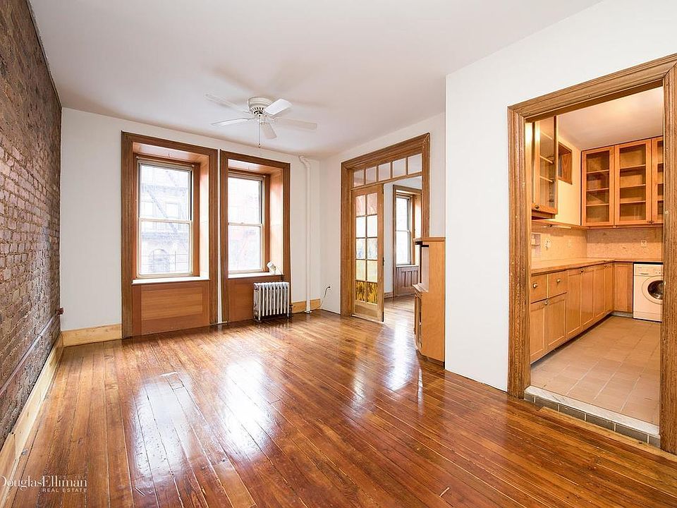1st image of 125 E 4th St APT 8