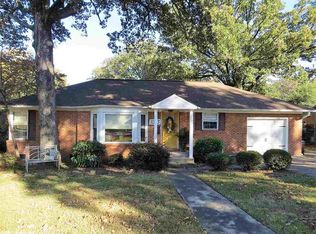 1023 Skyline Dr, N Little Rock, AR 72116