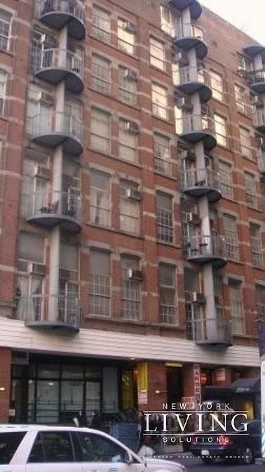 1st image of 33 Gold St APT L12