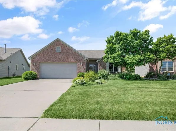10183 S Shannon Hills Dr, Perrysburg, OH 43551