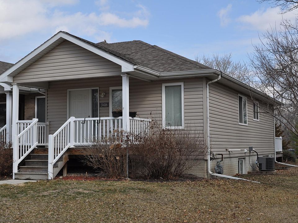 Highly sought-after end unit