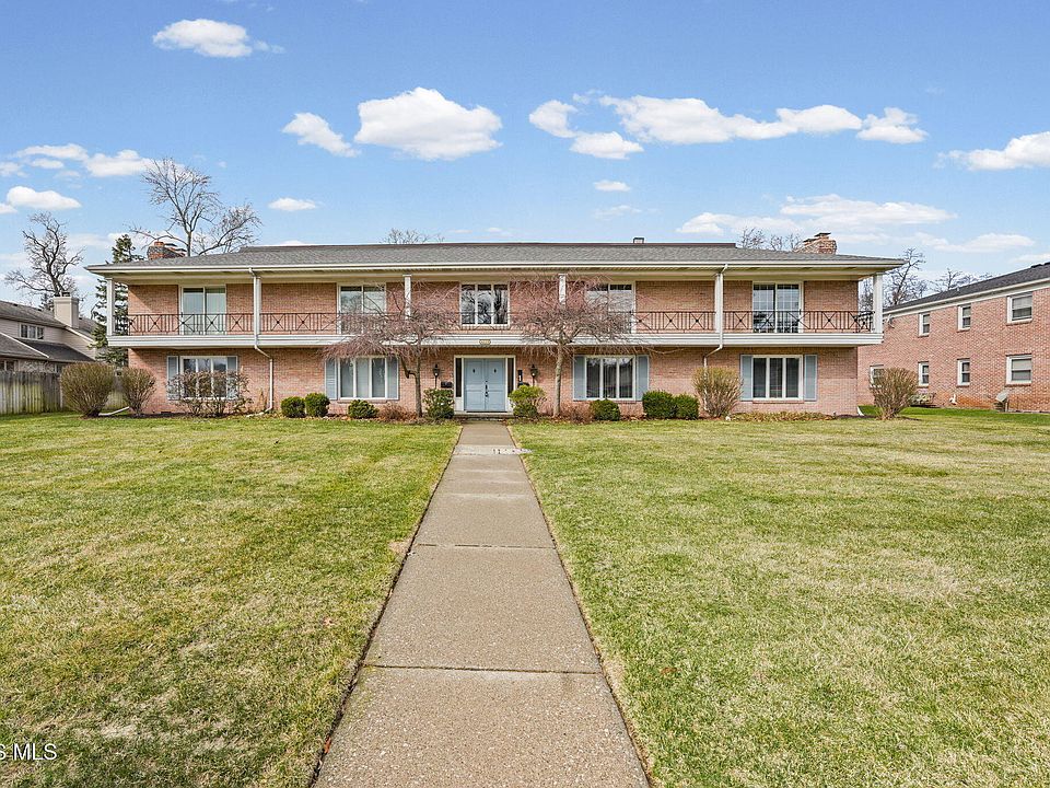 1st image of 4025 Sherwood Forest Manor Rd APT 4