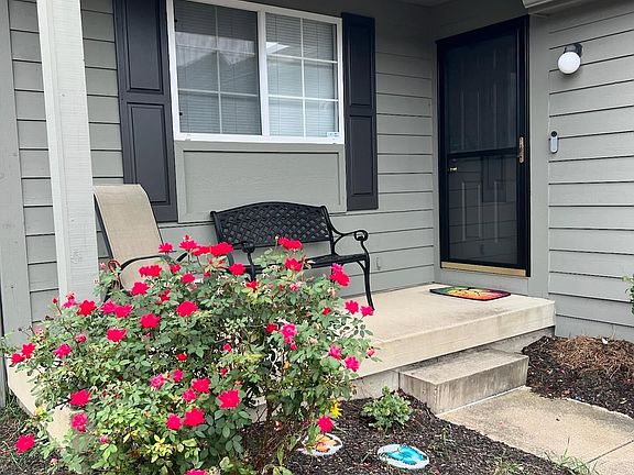 3rd image of 4042 Blendon Point Dr #57A