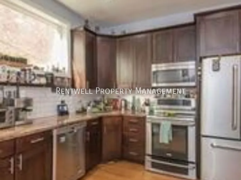 1024 N Orianna St — Photo 7