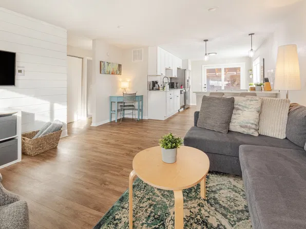 10346 W 59th Pl APT 4, Arvada, CO 80004