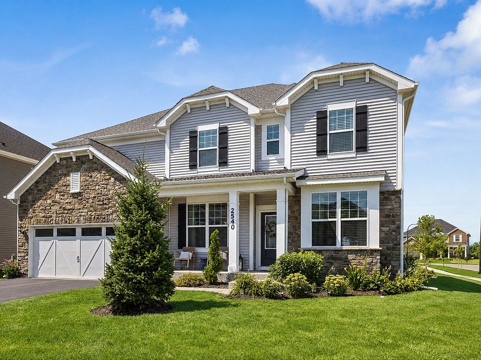 1st image of 2540 Weatherbee Ln