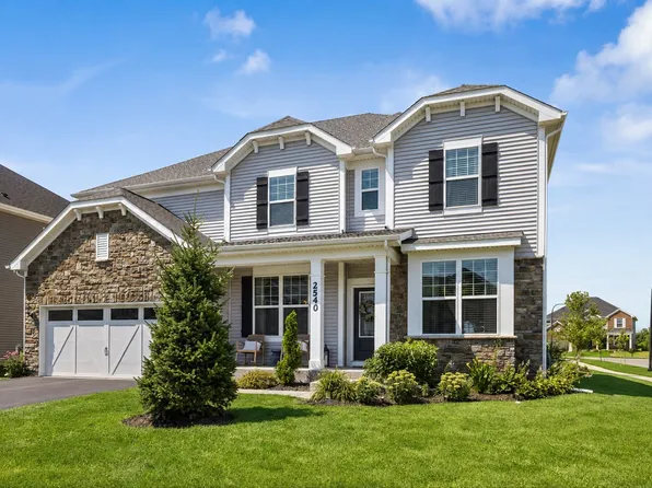 2540 Weatherbee Ln, Naperville, IL 60563