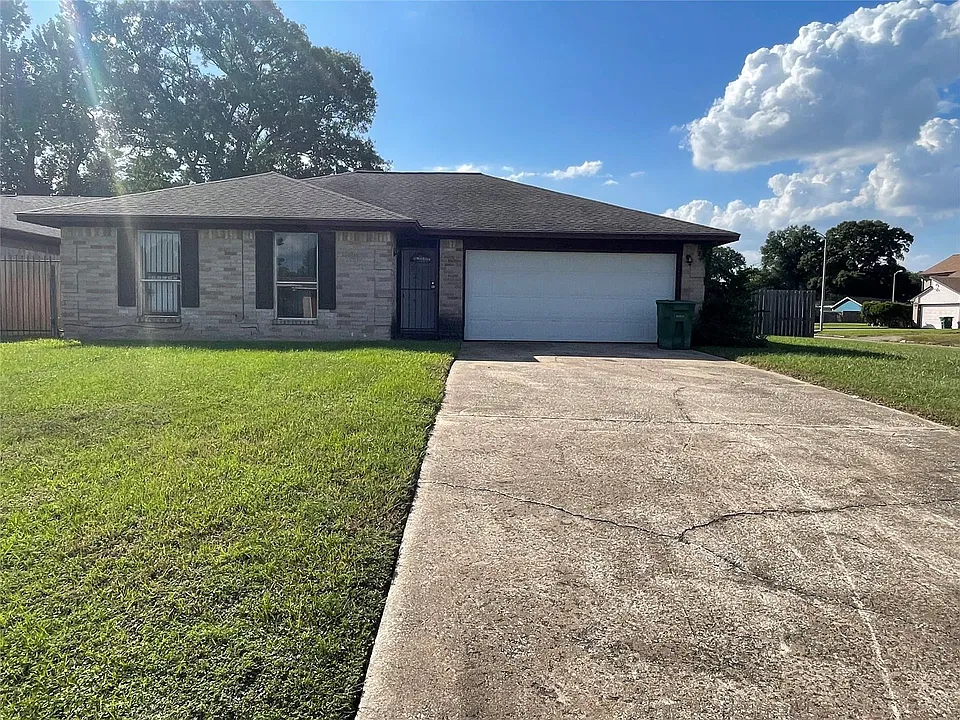 10102 Valley Wind Dr