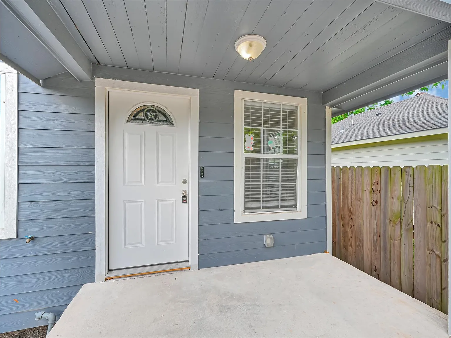 3 bed, 2.5 bath, 1100 sqft, $1,750 — Photo 4
