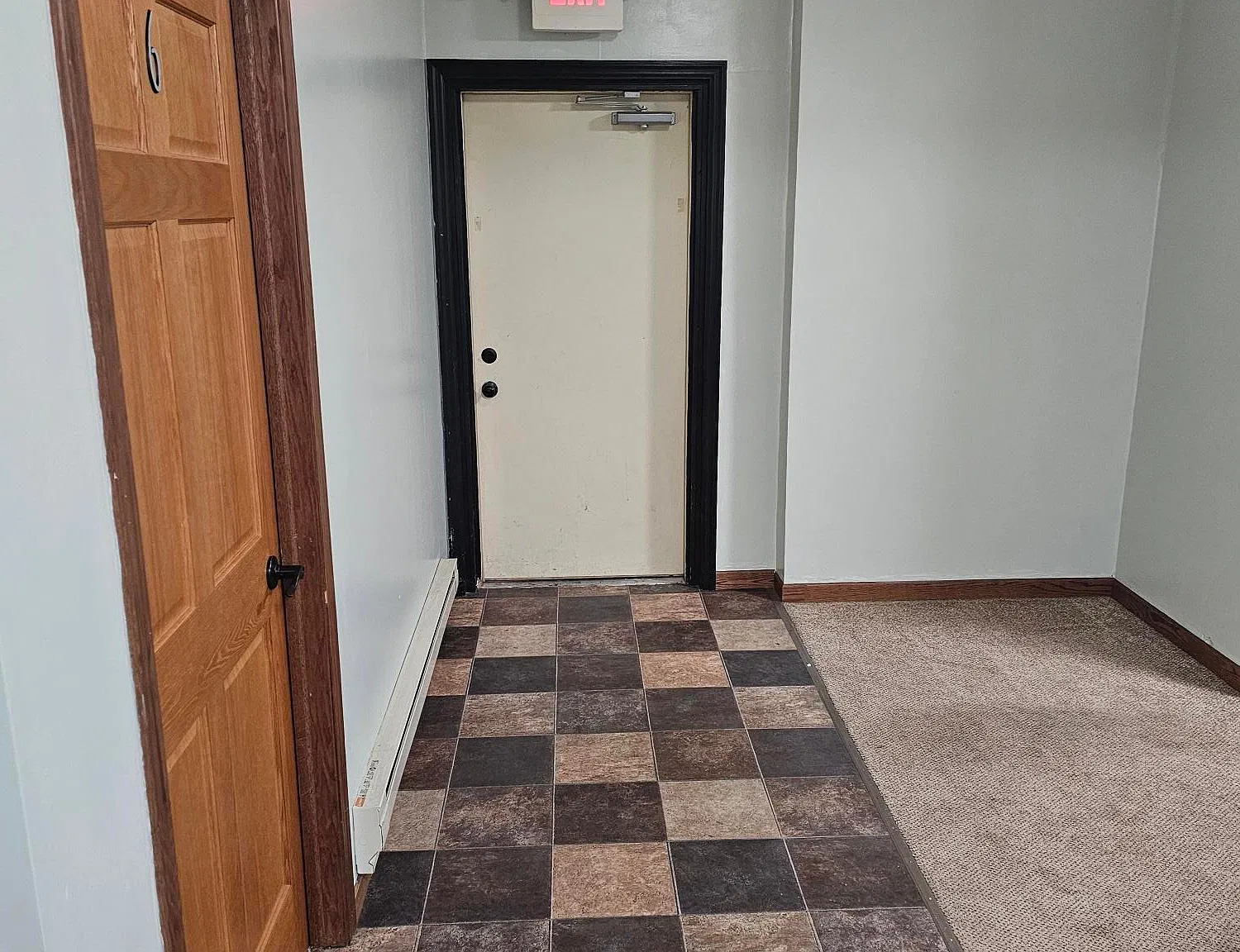 Private Room for Rent-All Utilities Included — Photo 3