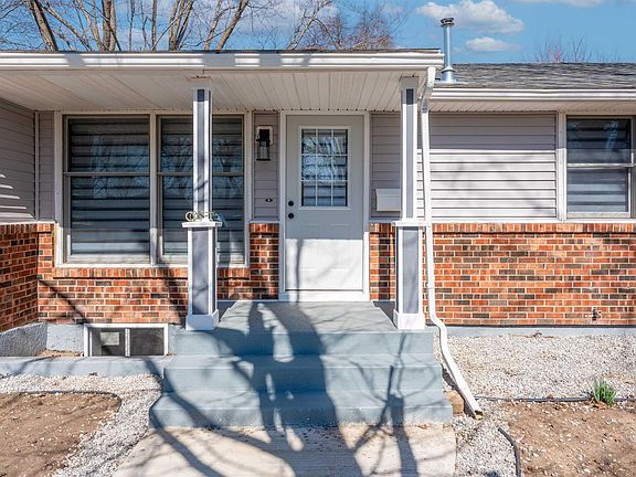 2nd image of 2404 Albert Lee Ave