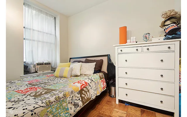 Rented by Douglas Elliman | media 12