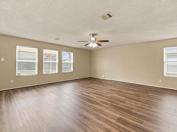 5th image of 5031 Juniper Spring Trl