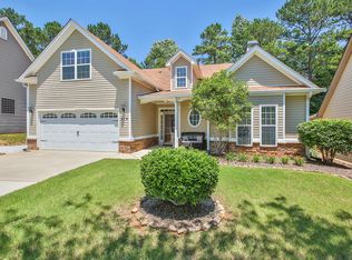 216 Greenview Dr, Newnan, GA 30265