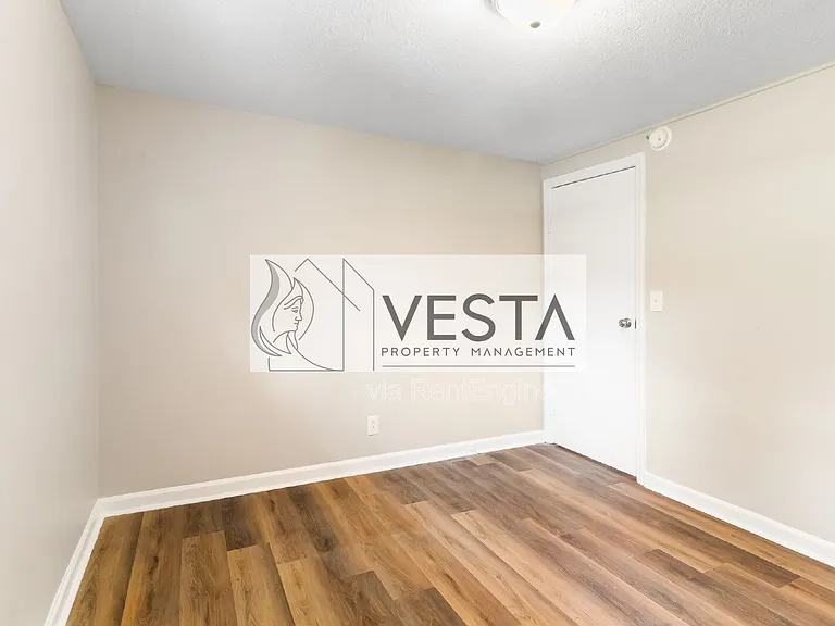 26 Reid St #2 — Photo 10