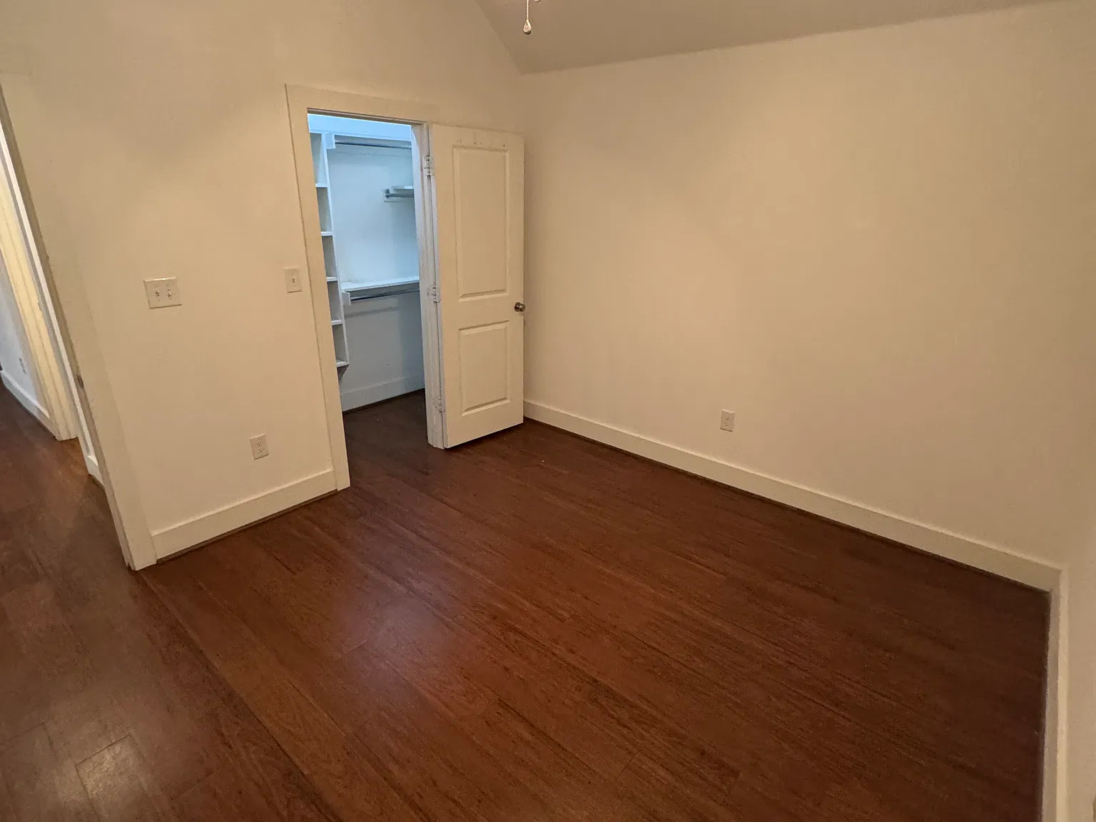 2 bed, 925 sqft, $1,425 — Photo 4