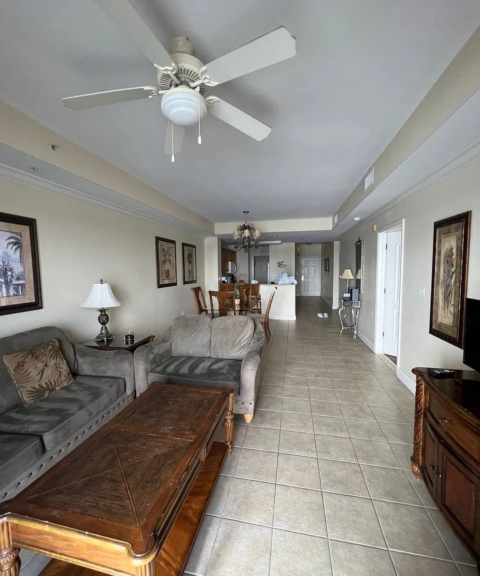 2 bed, 1196 sqft, $2,680 — Photo 2