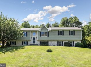 4320 Dabkowski Dr, Manchester, MD 21102