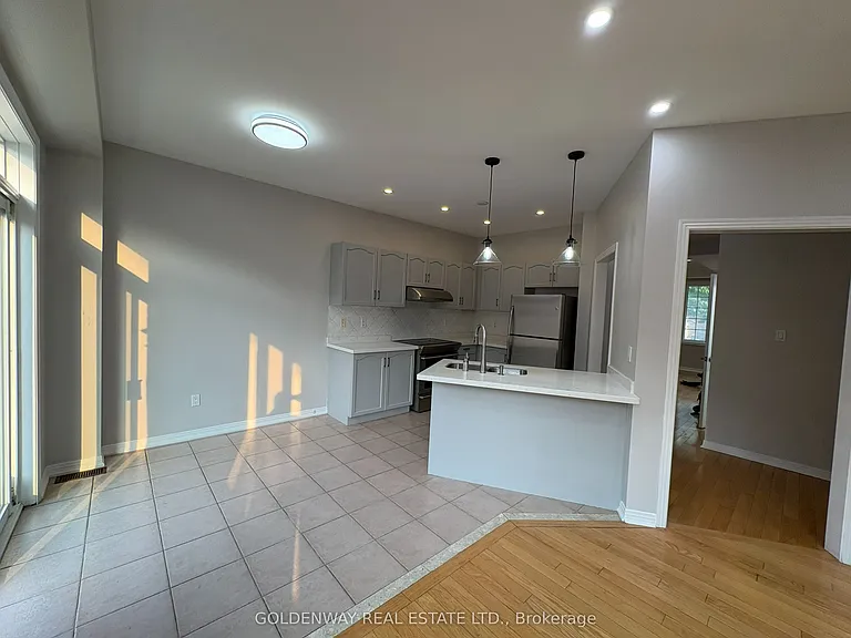 34 Whitford Rd — Photo 4