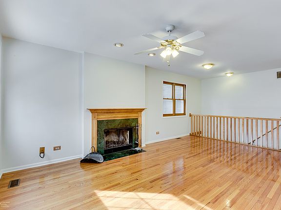 4th image of 1428 W Cortez St #1W