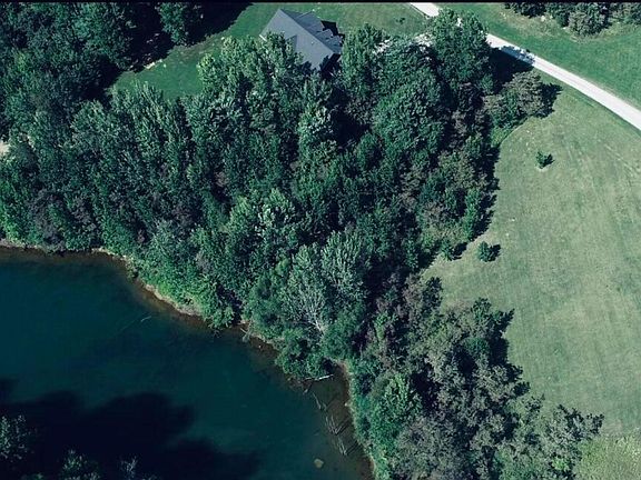 5th image of 0 Lake Par Dr #1641
