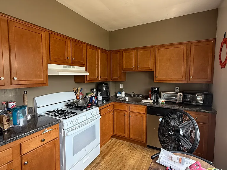 5851 Morrowfield Ave #5 — Photo 6