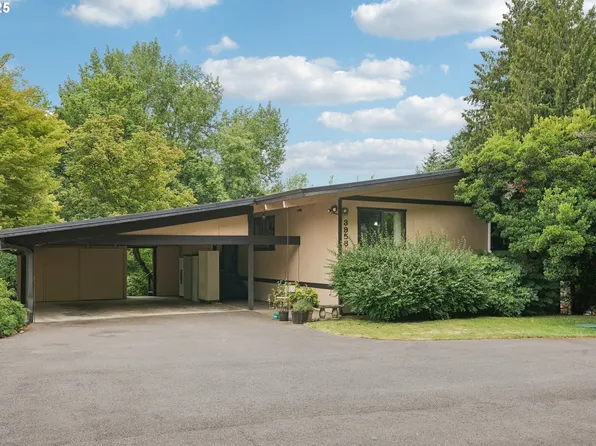 3958 NW Westside Rd, McMinnville, OR 97128