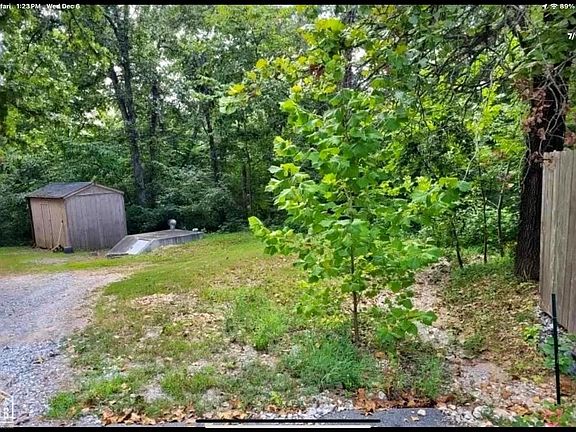 2nd image of 12075 Lark Cir