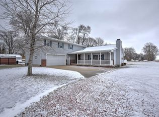 1542 S 44th St, Decatur, IL 62521