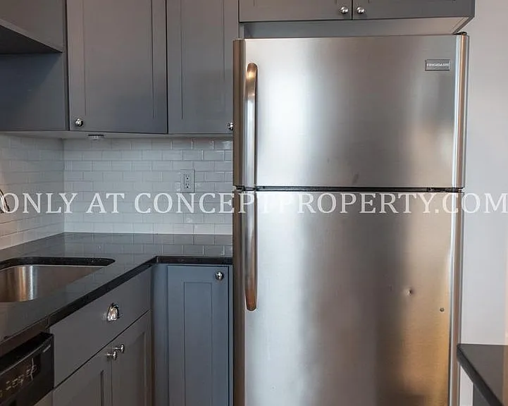 Scarsdale — Photo 32