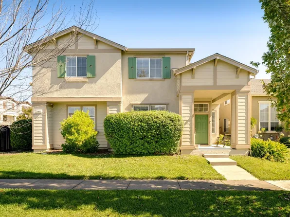 2902 W Creek Lane, Santa Rosa, CA 95407