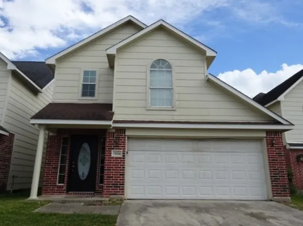 11814 E Galwan Cir, Houston, TX 77070