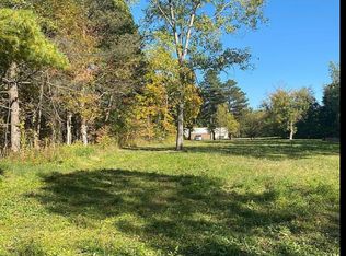 10444 N Fenton Rd, Fenton, MI 48430