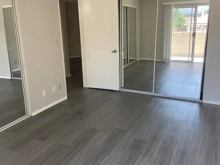 600 N Whitnall Hwy — Photo 13